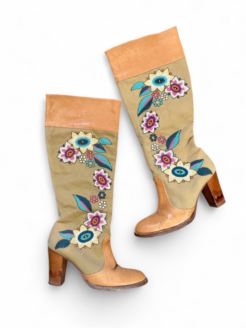 RARE Vintage Y2K Floral Embroidered Boots, Whimsical Euro Chic, Kenneth Cole